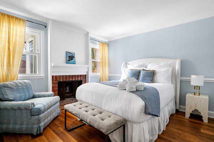 Spálňa 1 - manželská posteľ 