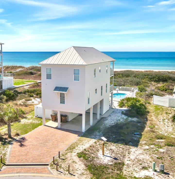 North Cape San Blas gulf front home with pool