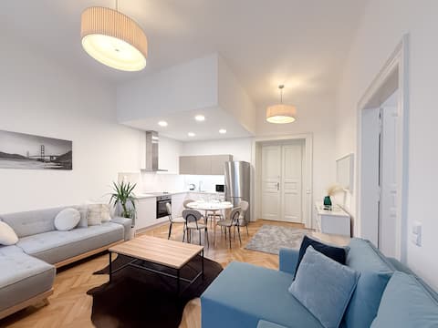 Independent XXL Apartment