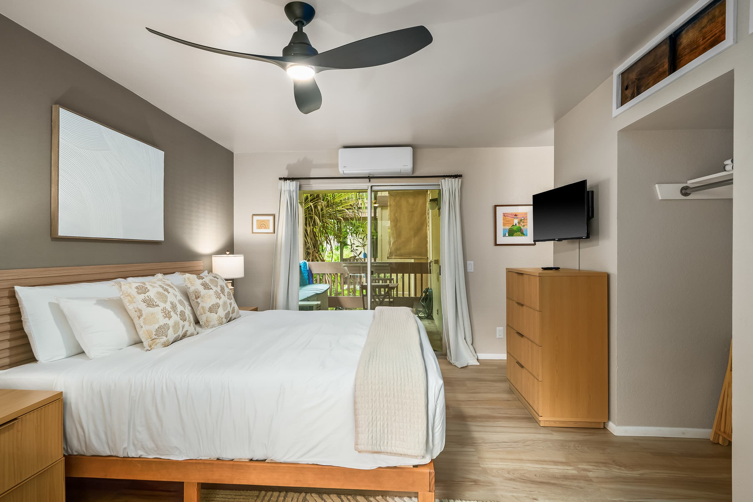 Luxury Princeville King Studio| AC, Lanai, Pool - Image 7