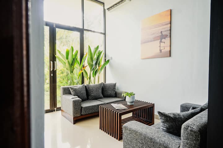Quiet 2br Villa Batu Bolong | Fast Wifi, Parking - Canggu