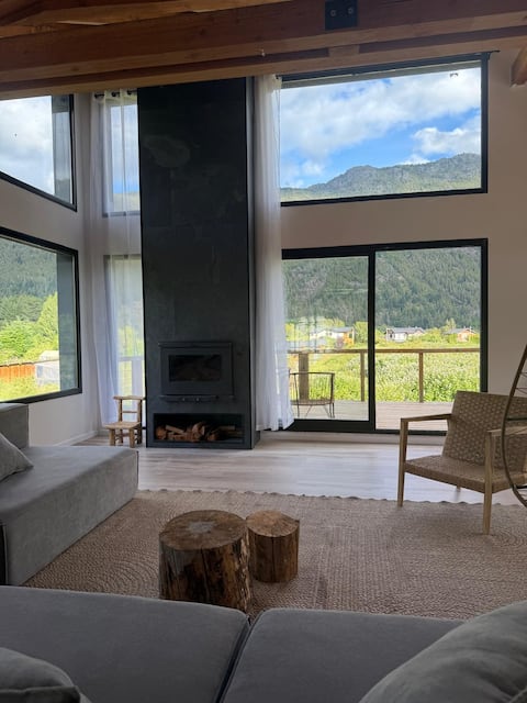 Exclusive luxury house located in Lago Puelo
