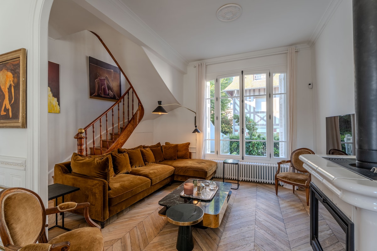 Top performing Airbnb: The Villa d'Auge in Deauville