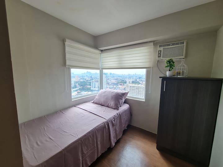 Dormitorio 3: Ambiente relajante y magníficas vistas.