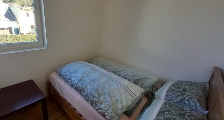 غرفة النوم 1