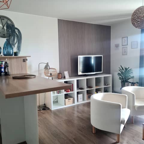 Casa Sol: 2 bedrooms - sunny terrace - garage