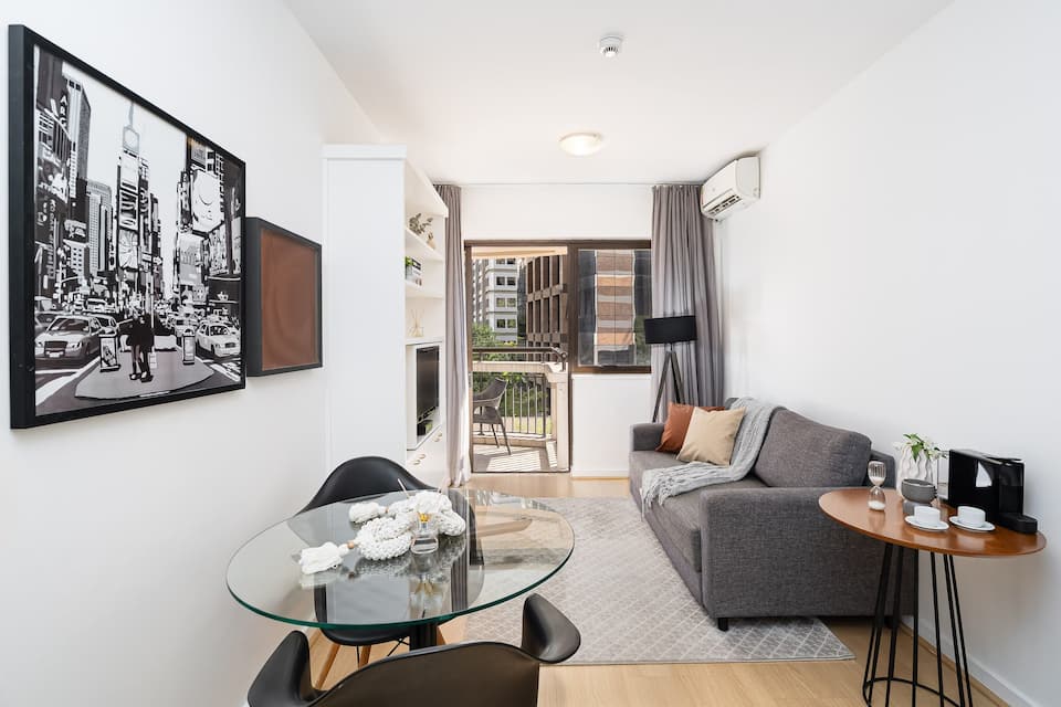 Apartamento Reformado em Hotel de luxo