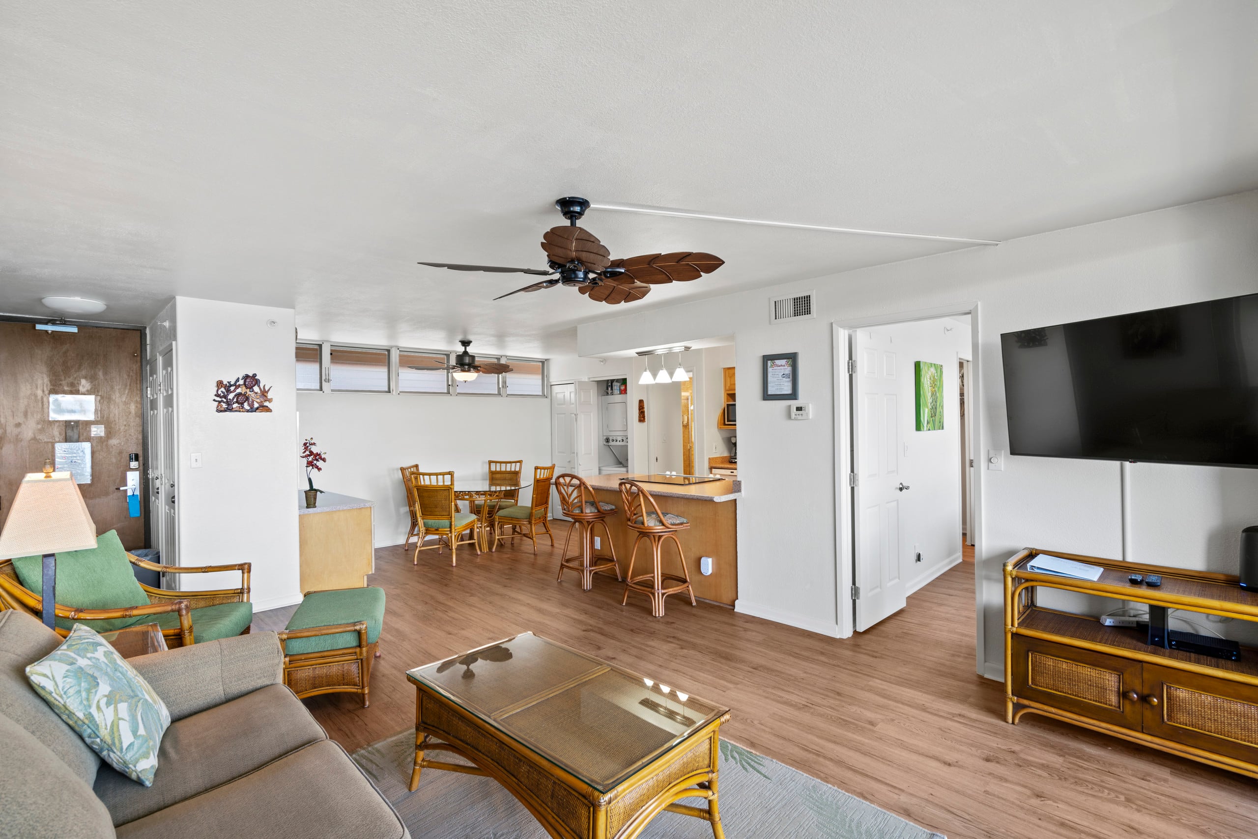Ocean/Beach Front & Central Air - Image 4