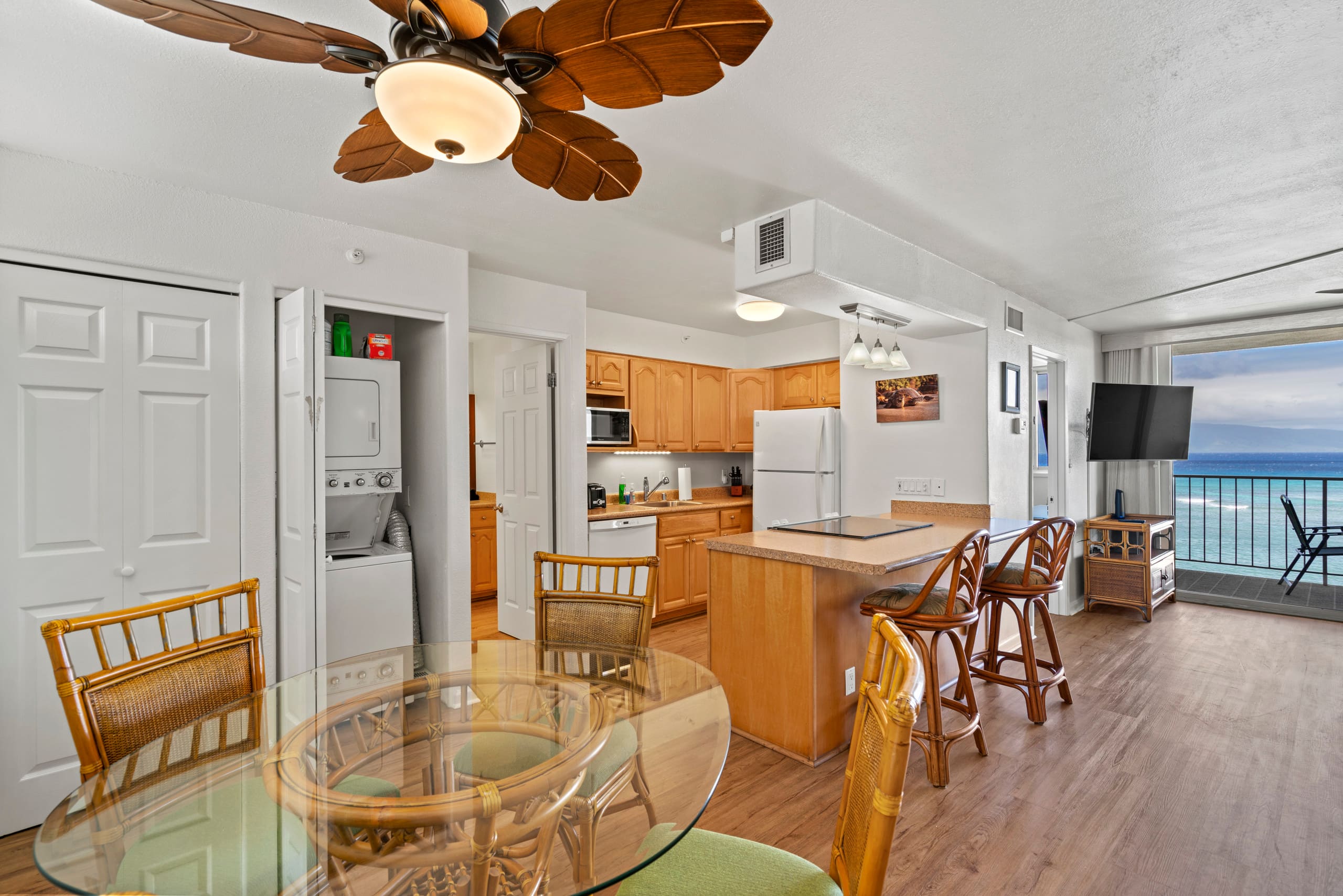 Ocean/Beach Front & Central Air - Image 11