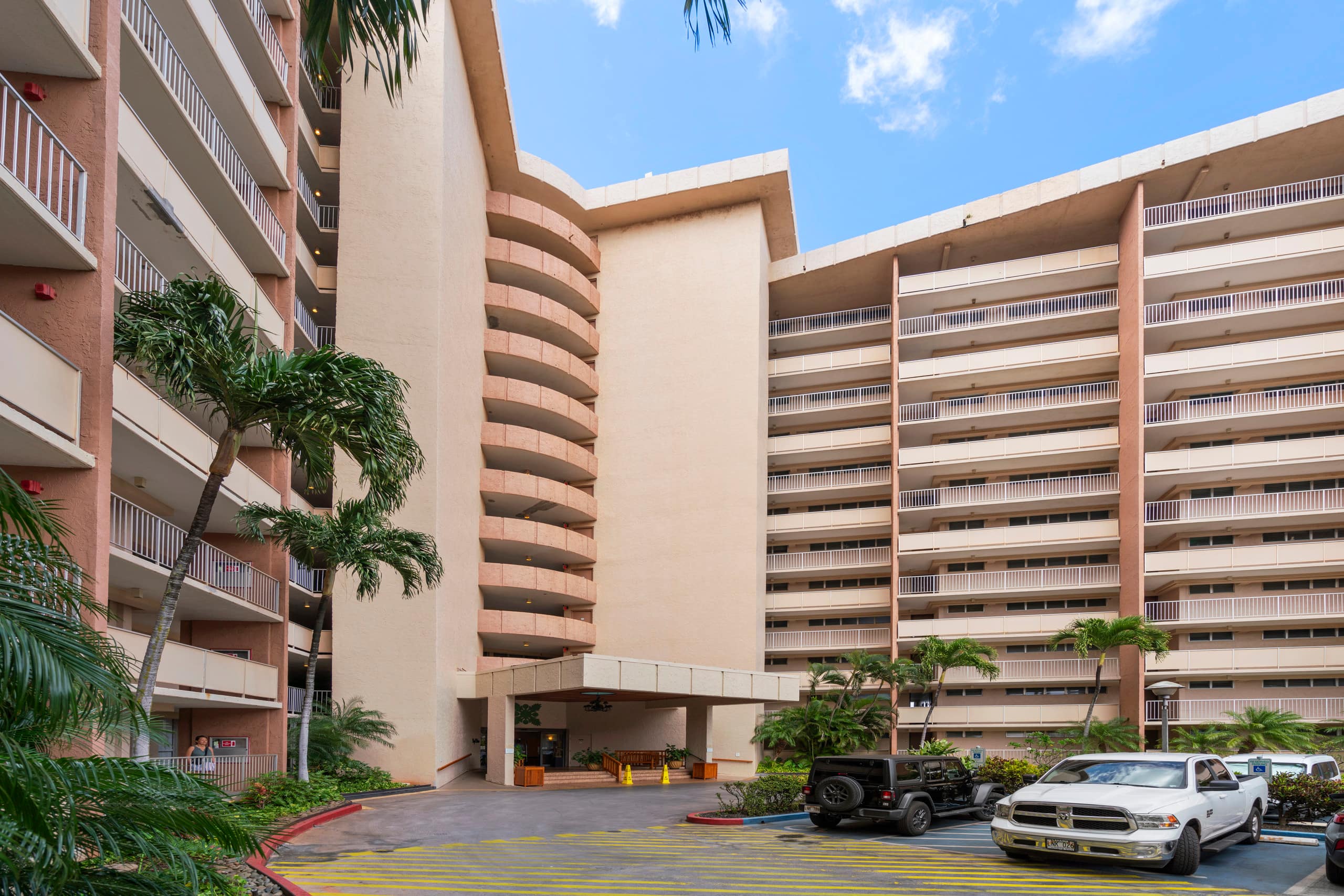 Ocean/Beach Front & Central Air - Image 36