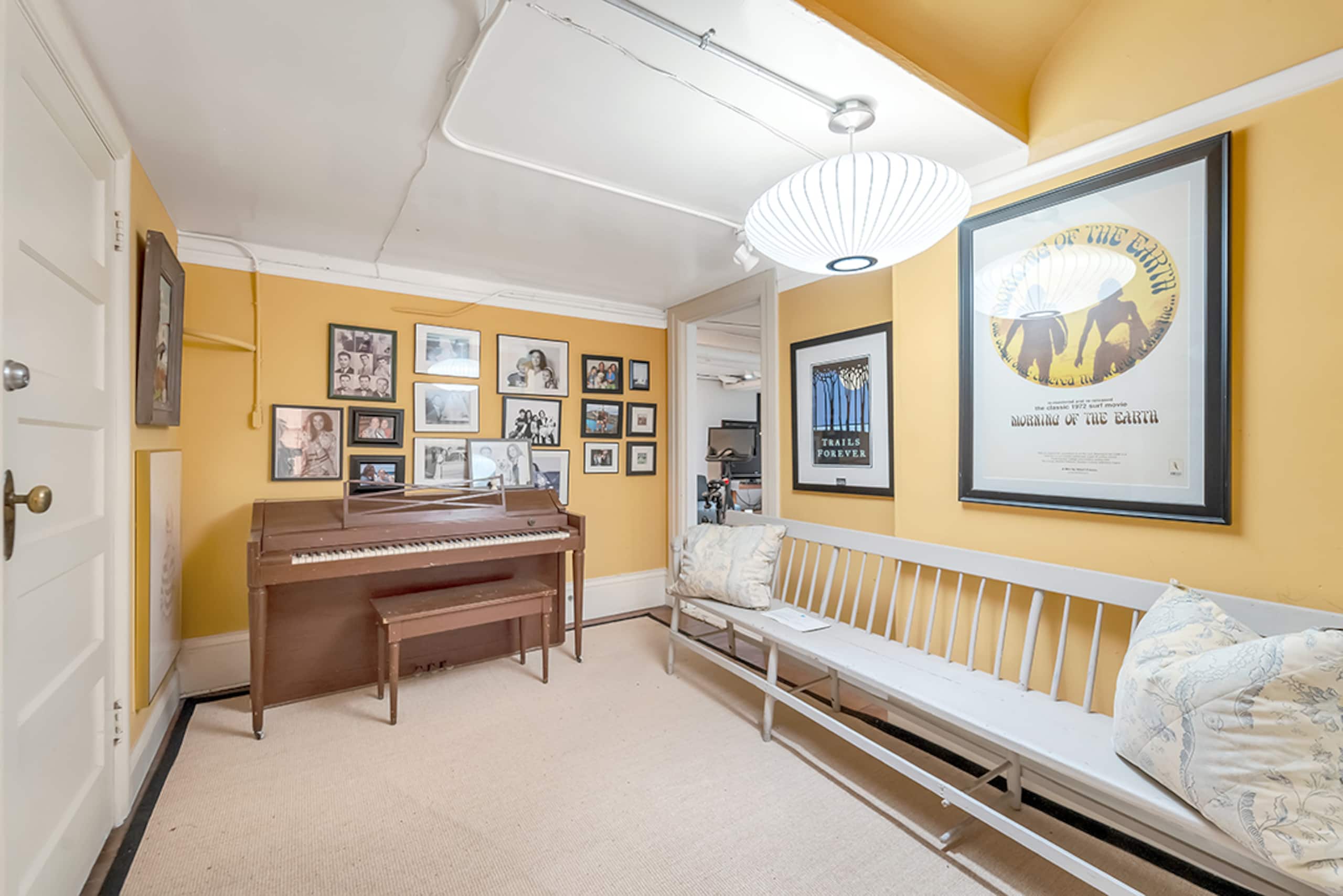 Home in San Francisco · ★4.89 · 3 bedrooms · 3 beds · 3 baths - Image 43