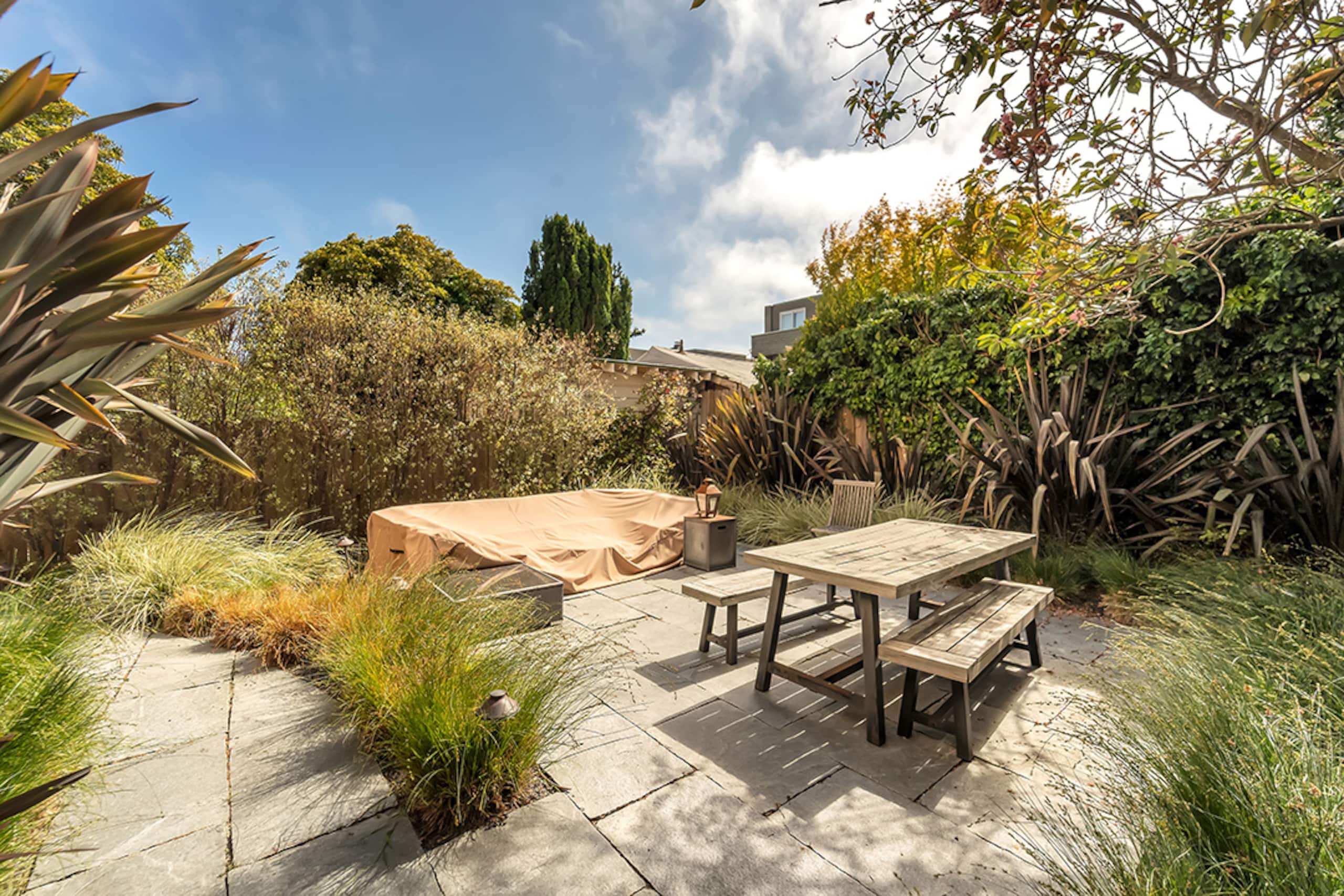 Home in San Francisco · ★4.89 · 3 bedrooms · 3 beds · 3 baths - Image 33
