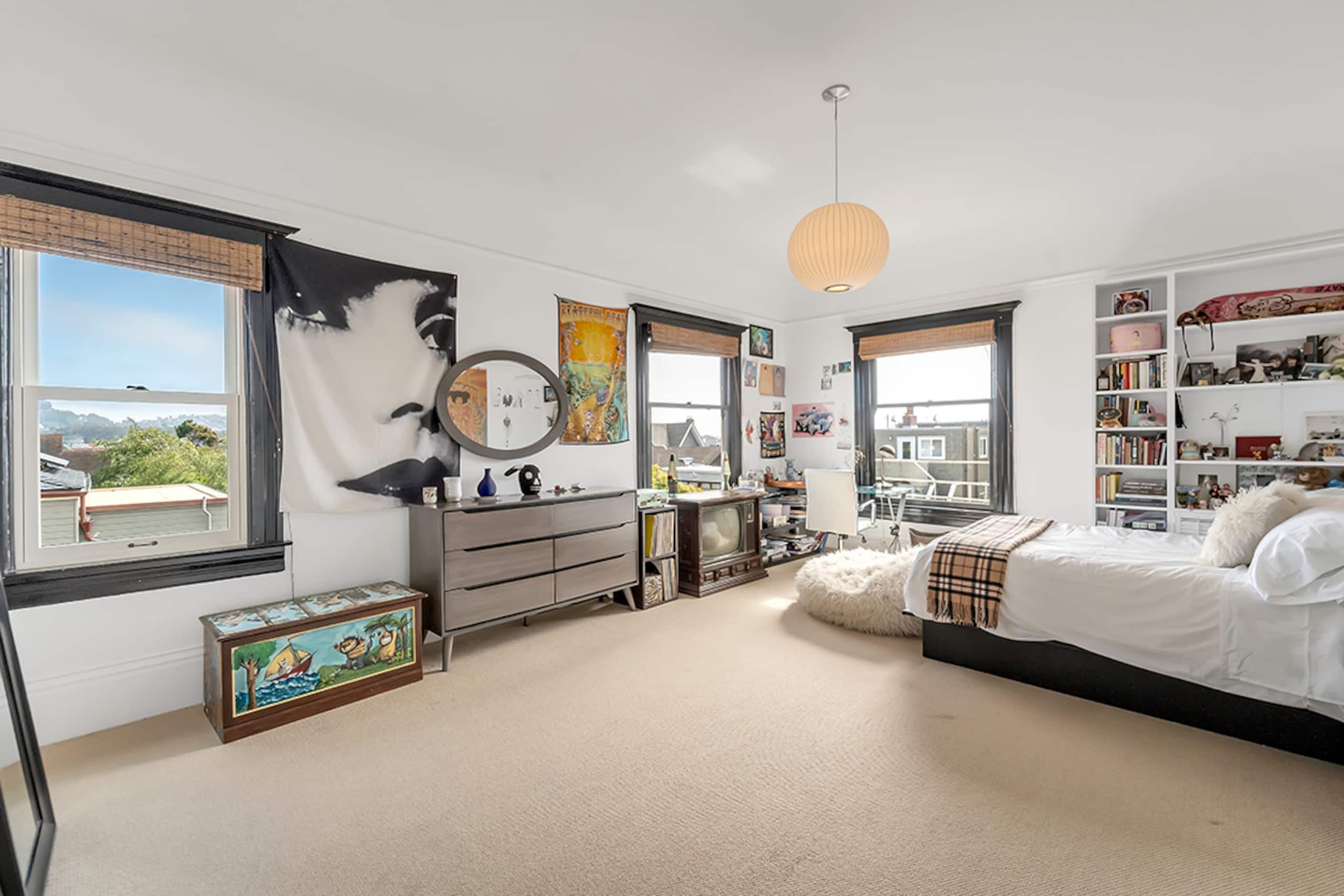 Home in San Francisco · ★4.89 · 3 bedrooms · 3 beds · 3 baths - Image 26
