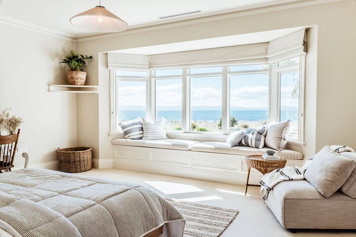 DUNE – Absolute Beachfront Luxury Estate with Spa gallery image 3