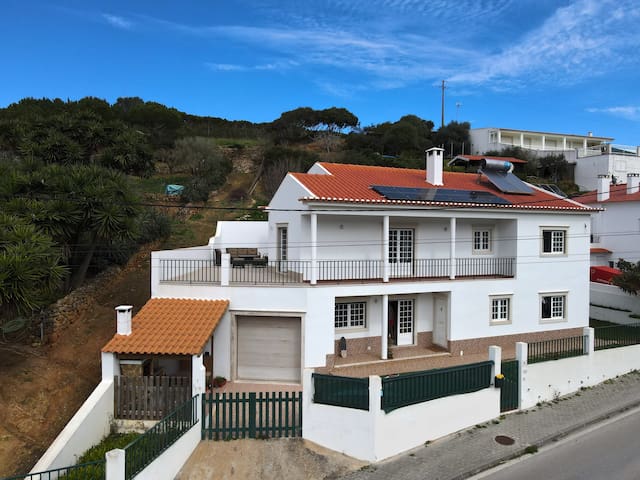 Casa Nabia | Surf & Nature gallery image 3