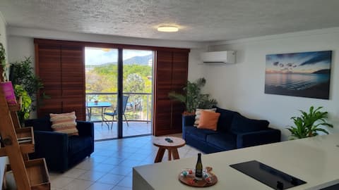 Popular Airbnb listing: Maliina - Cairns Esplanade, Green Island views in Cairns City