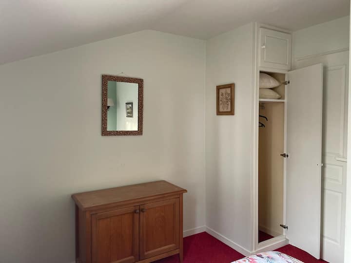 غرفة النوم 1