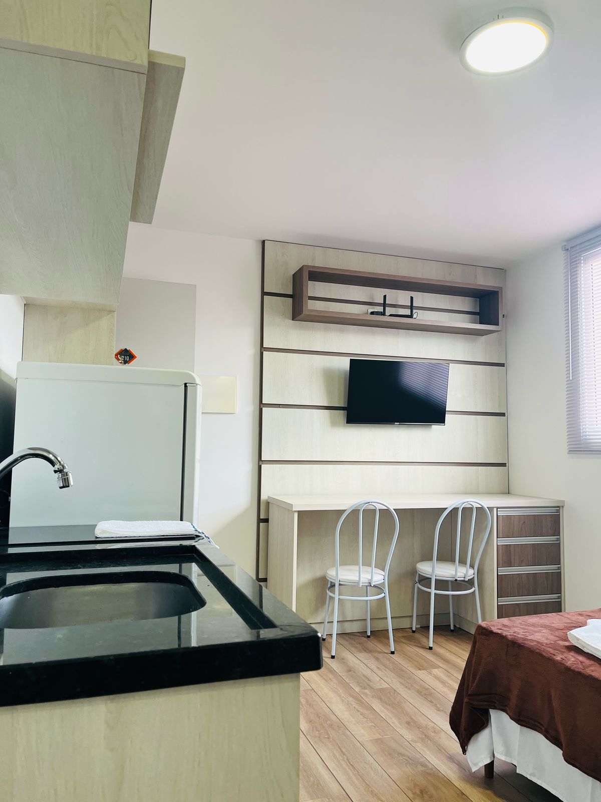 Imóvel de sucesso: SRB210 - Studio Tranquilo CWB em Prado Velho