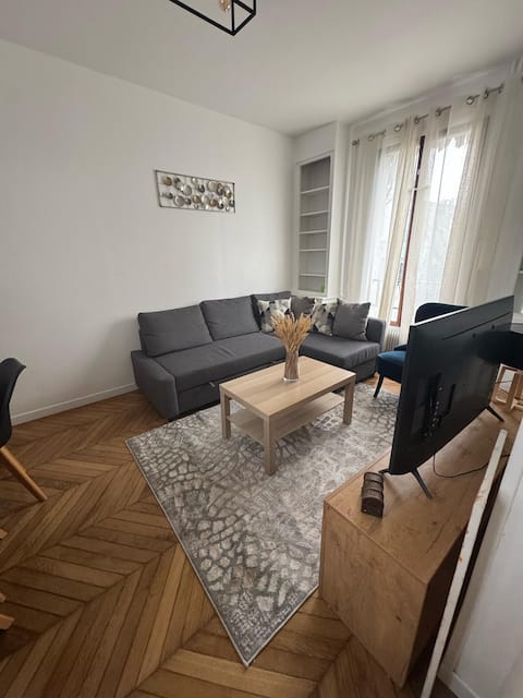 Spacious house, CDG, Asterix, Disney, Paris
