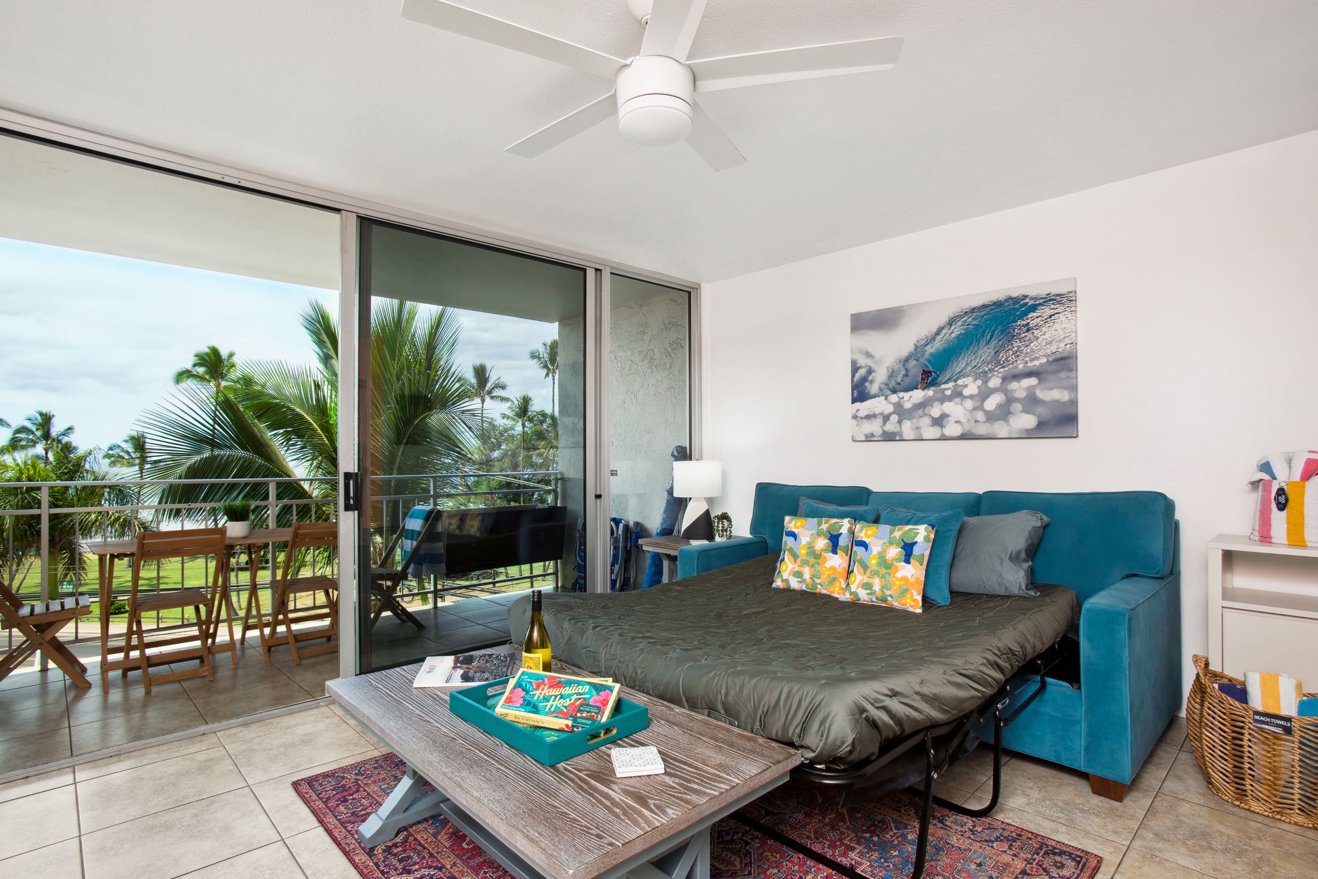 Aloha Vibes: Oceanfront View, Beach & Food Trucks - Image 11