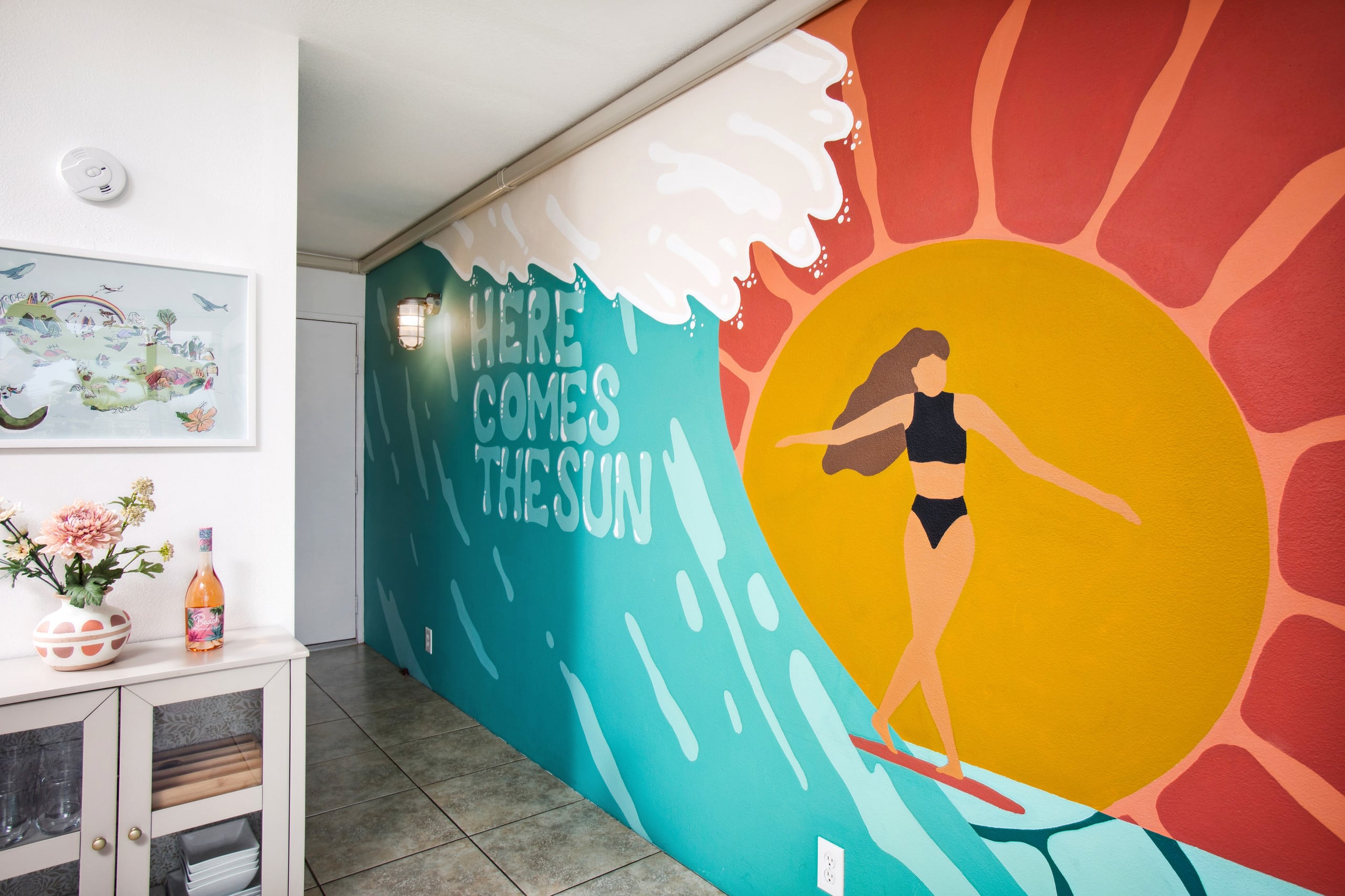 Aloha Vibes: Oceanfront View, Beach & Food Trucks - Image 42
