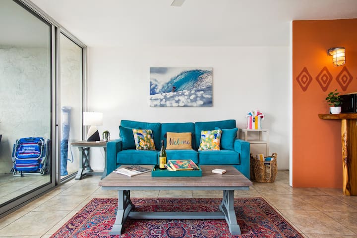 Dobro došli u naš zadivljujući kondominij uz ocean - samo nekoliko koraka od plaže i odlične hrane, zabave i lokalnih atrakcija!