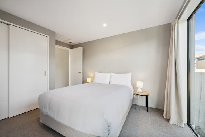 საძინებელი 3