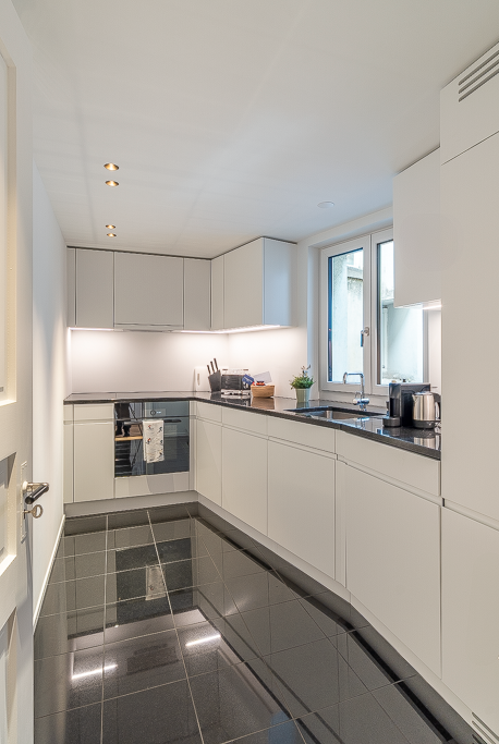 Popular Airbnb listing: COSY Suite · 3 SZ bei ETH & Kunsthaus + Terrace in Oberstrass