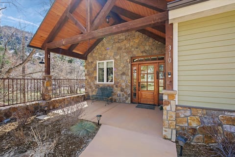 Uncompahgre Lodge 8BR/5BA