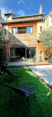 Family house near city center