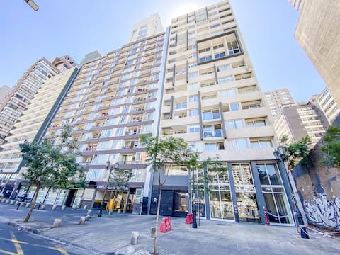 3 apartments in the same building, 11 people in total