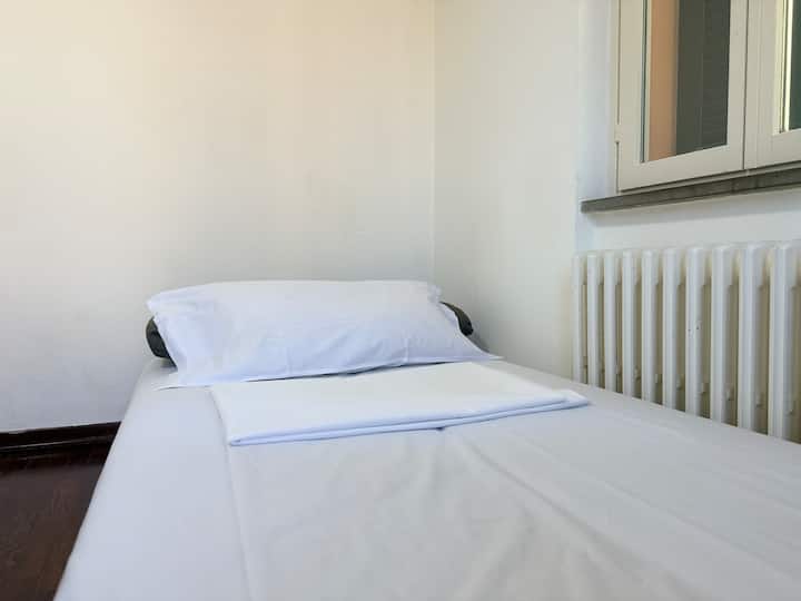 Flat - Huge Private Terrace - Free Parking-station - Perugia