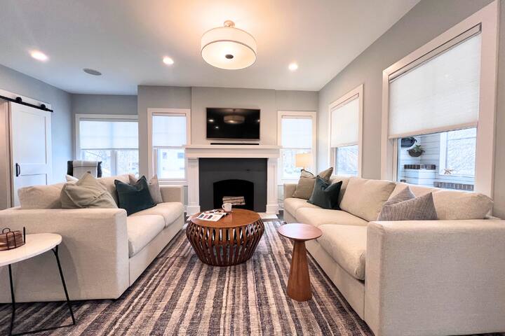 The Lamb House- Premiere Neighborhood gallery image 4