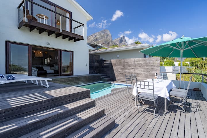 Cozy Beach House in Bakoven