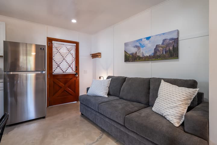 Living room 2