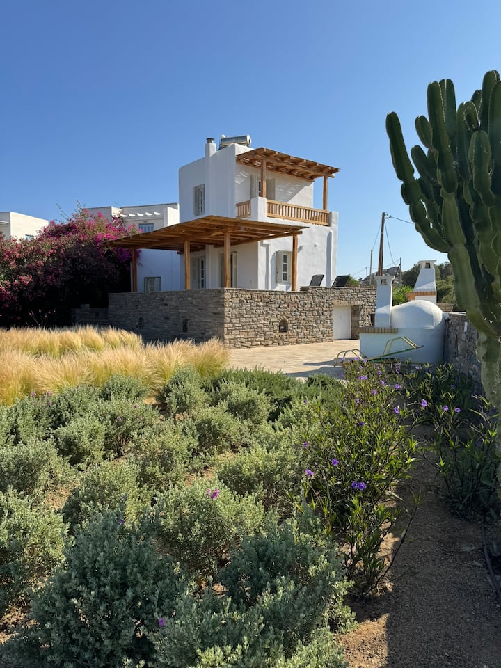 Villa Evi (Sea View) In St. Peter / Plaka Naxos - Naxos