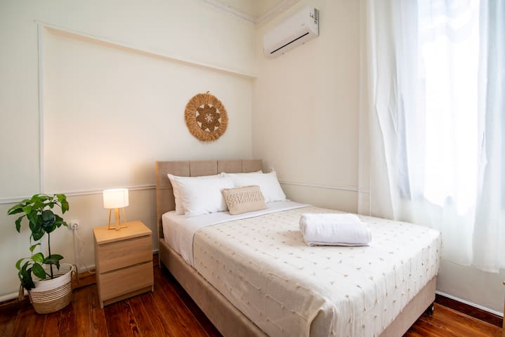 Acropolis Rooftop Ermou gallery image 3