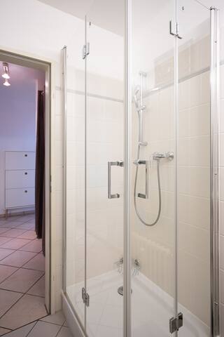 Central Spacious Apartment gallery image 3