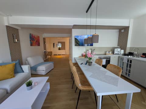 Popular Airbnb listing: Munich-Karlsplatz 70 sqm Top location 2 bedrooms in Munich