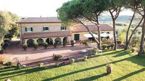 Villa Le Querciole Farmhouse