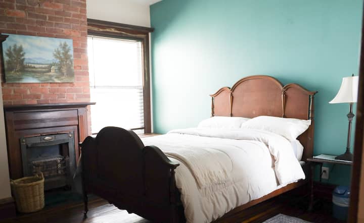 Prvé poschodie, manželská posteľ