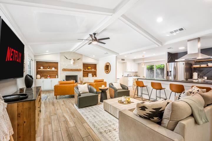 NEW! Lovers Ln Luxe | Heated Pool & Patio FUN!