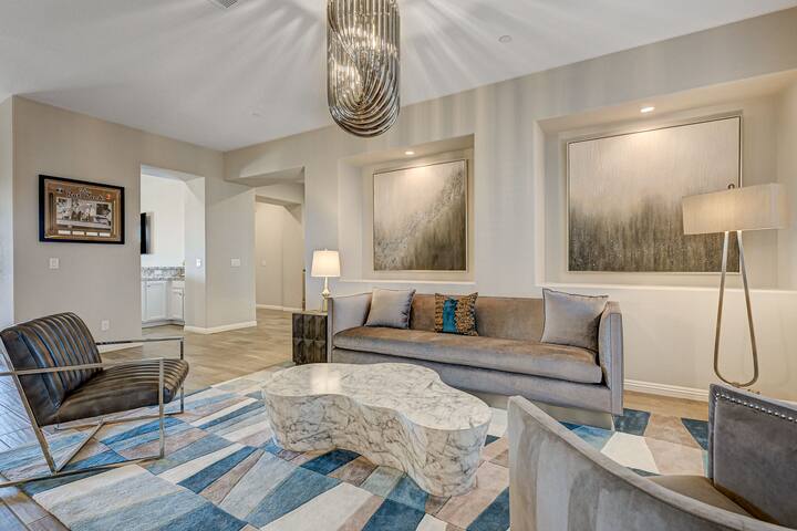 Pristine Paradise gallery image 2