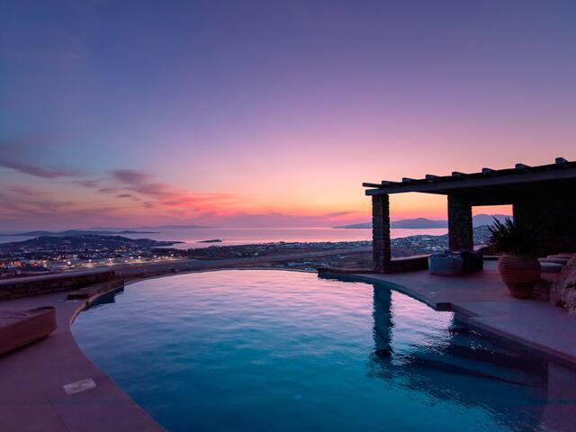 Villa Sunstone by Mykonos Rocks