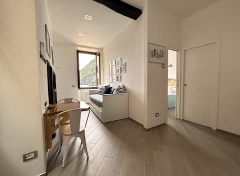 Popular Airbnb listing: Ca der Duse in Vernazza