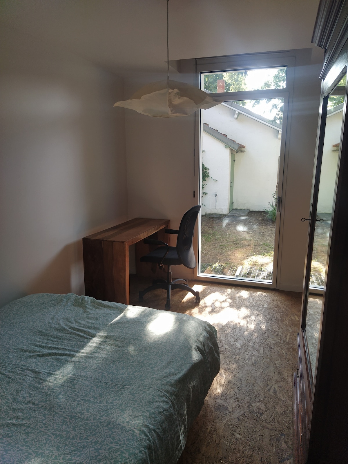 საძინებელი 1