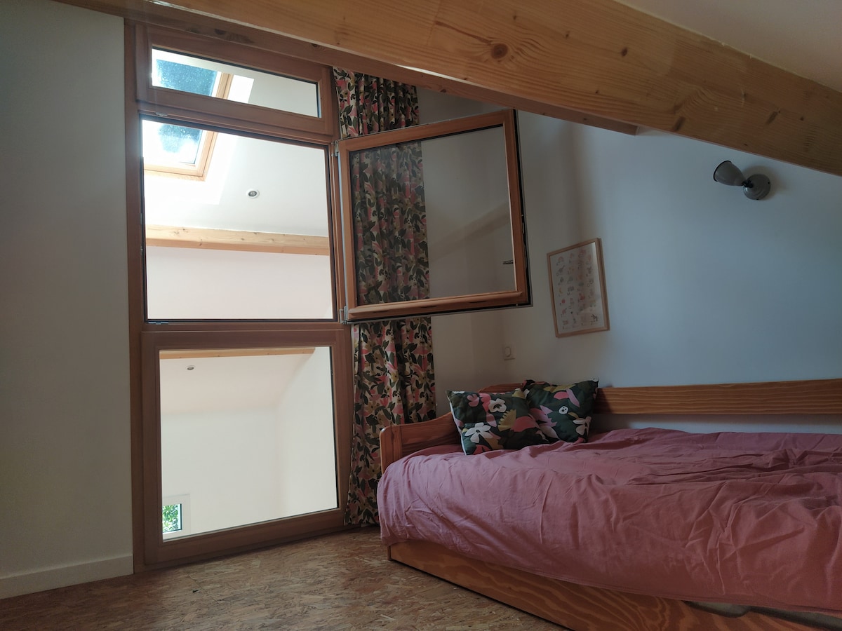 საძინებელი 3