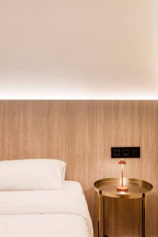 Cosy 3 bedroom city apartment near the beach gallery image 4