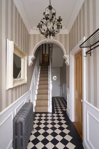 Charming home in Dublin gallery image 5