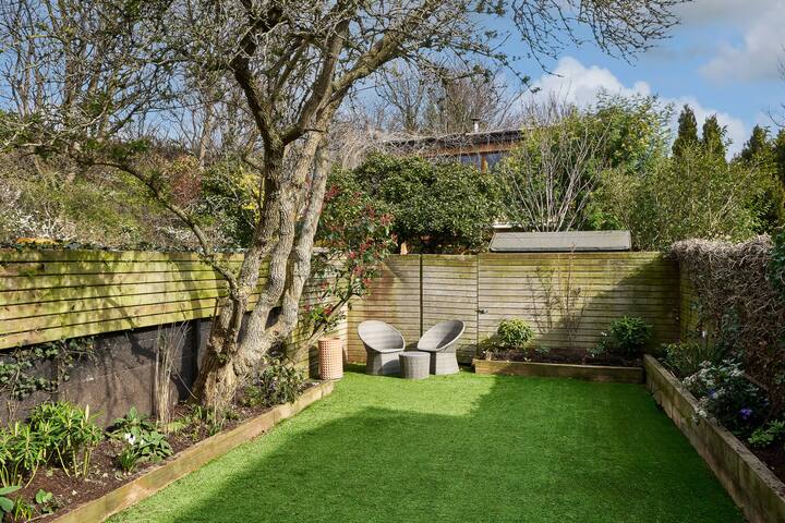 Charming home in Dublin gallery image 3